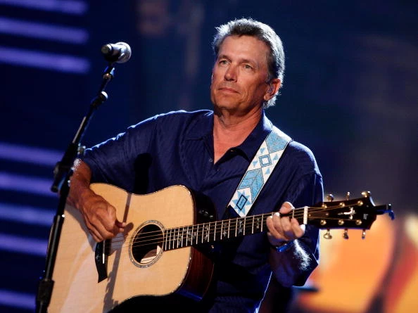 Musician George Strait performs during the rehearsals Musician George Strait performs during the rehearsals
