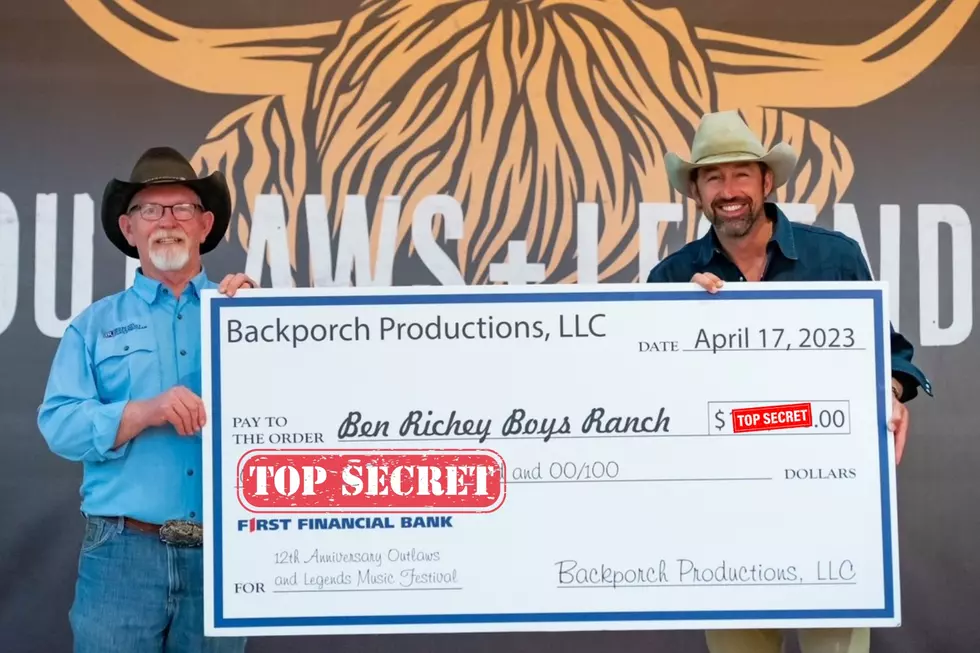 2023 Outlaws & Legends Wraps up With an Amazing Check Presentation